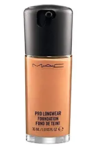 Mac Pro Longwear Foundation (NW22)